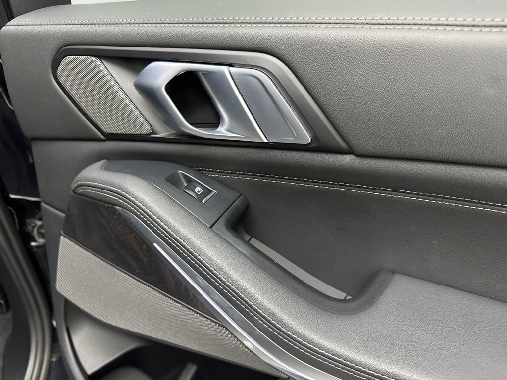 Used 2025 BMW X5 sDrive40i image 44
