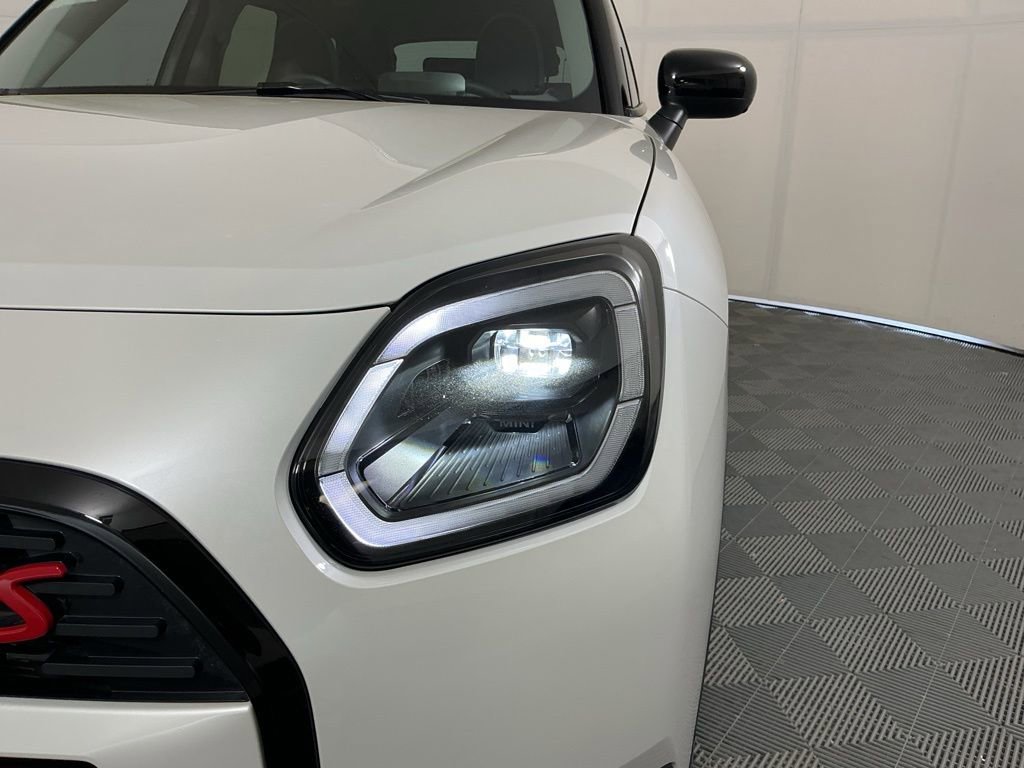 Certified 2025 MINI Cooper Countryman S AWD/4WD image 8