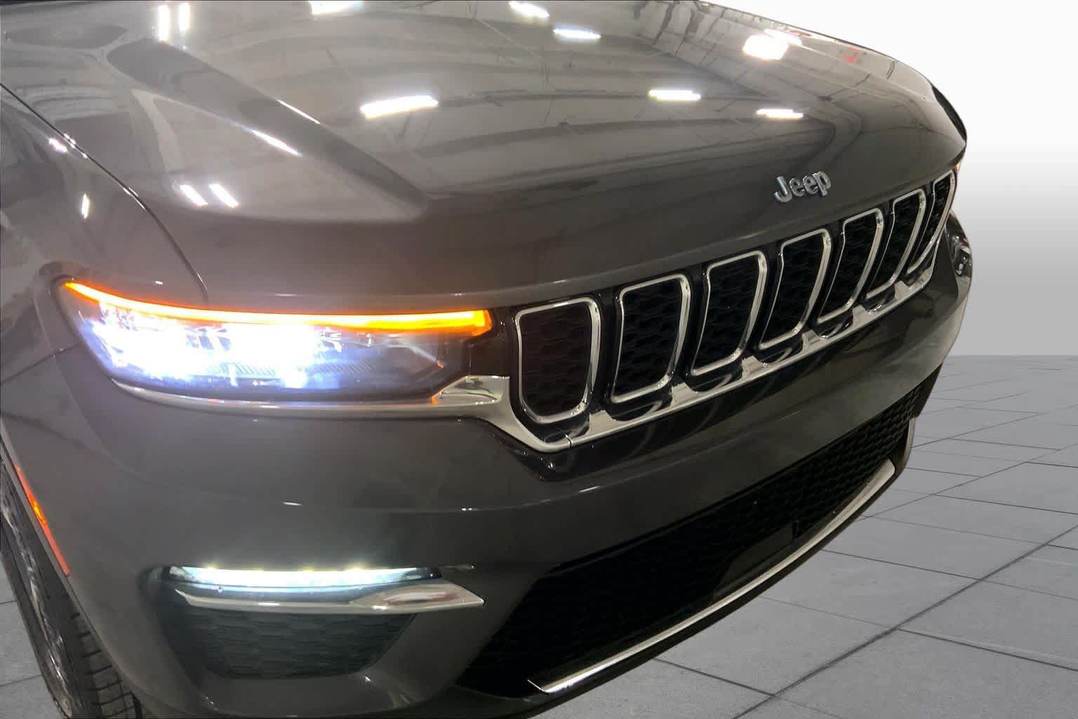 Used 2022 Jeep Grand Cherokee Limited 4xe AWD/4WD image 30