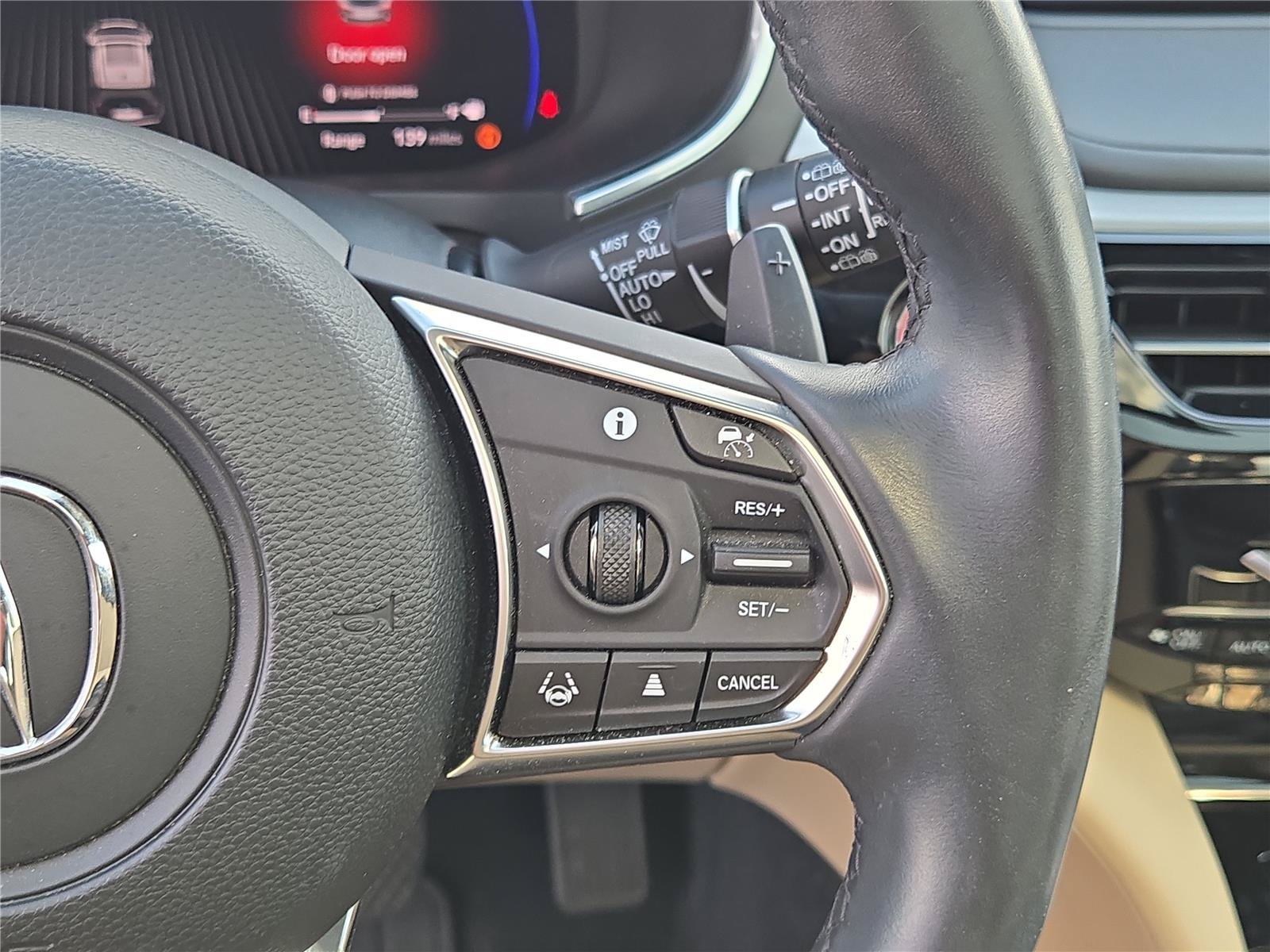 Used 2023 Acura MDX w/ Technology Package FWD image 30