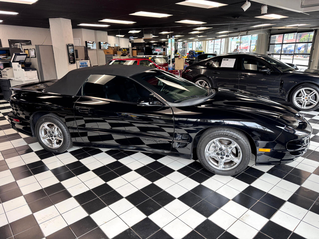 Used 2001 Pontiac Firebird Trans Am image 3