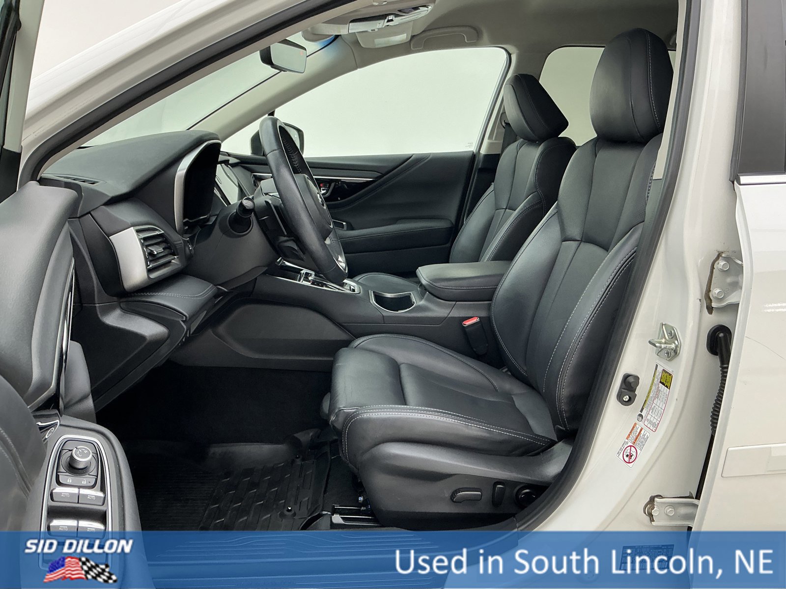 Used 2020 Subaru Outback Limited image 17