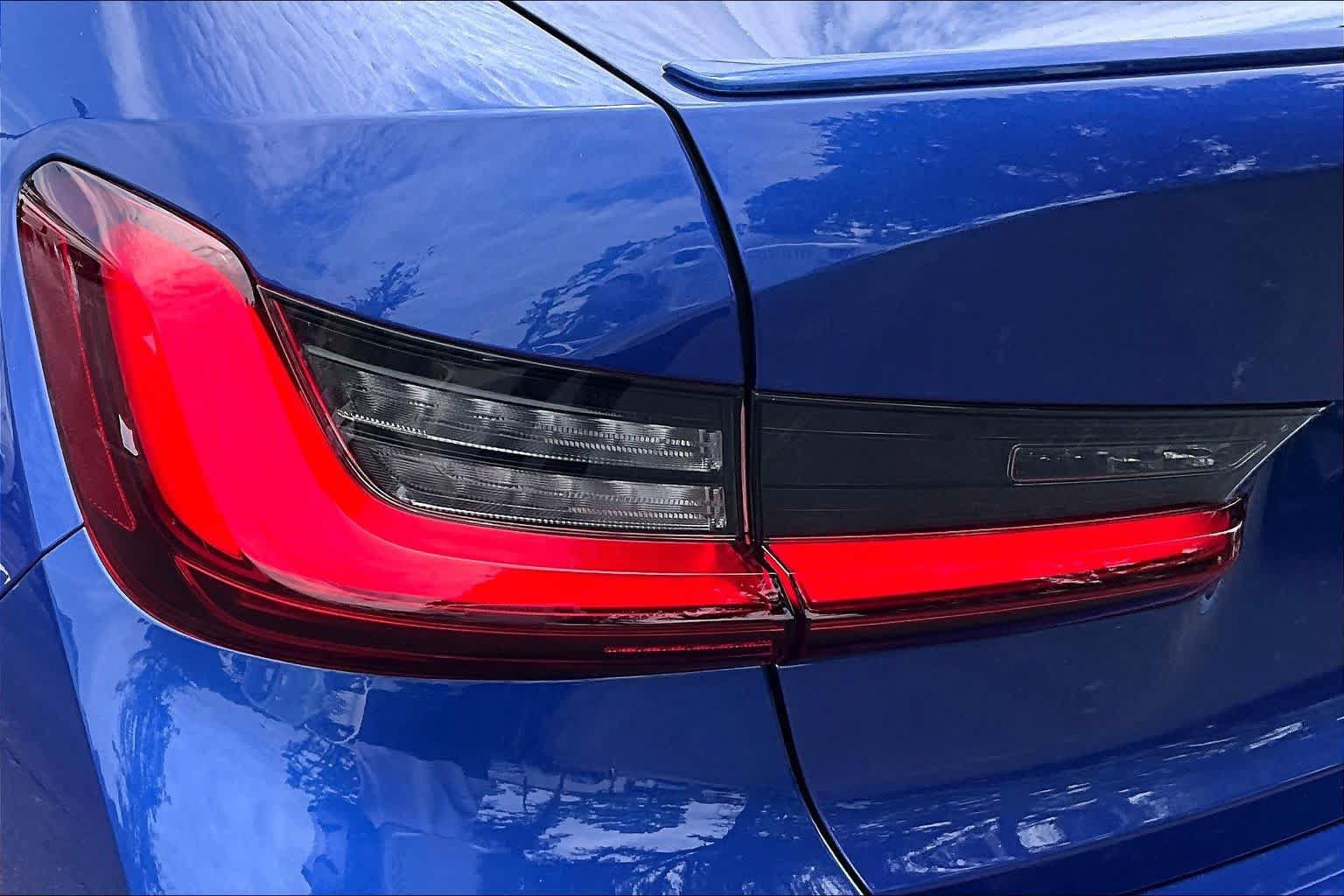 Used 2025 BMW M340i Sedan RWD image 29
