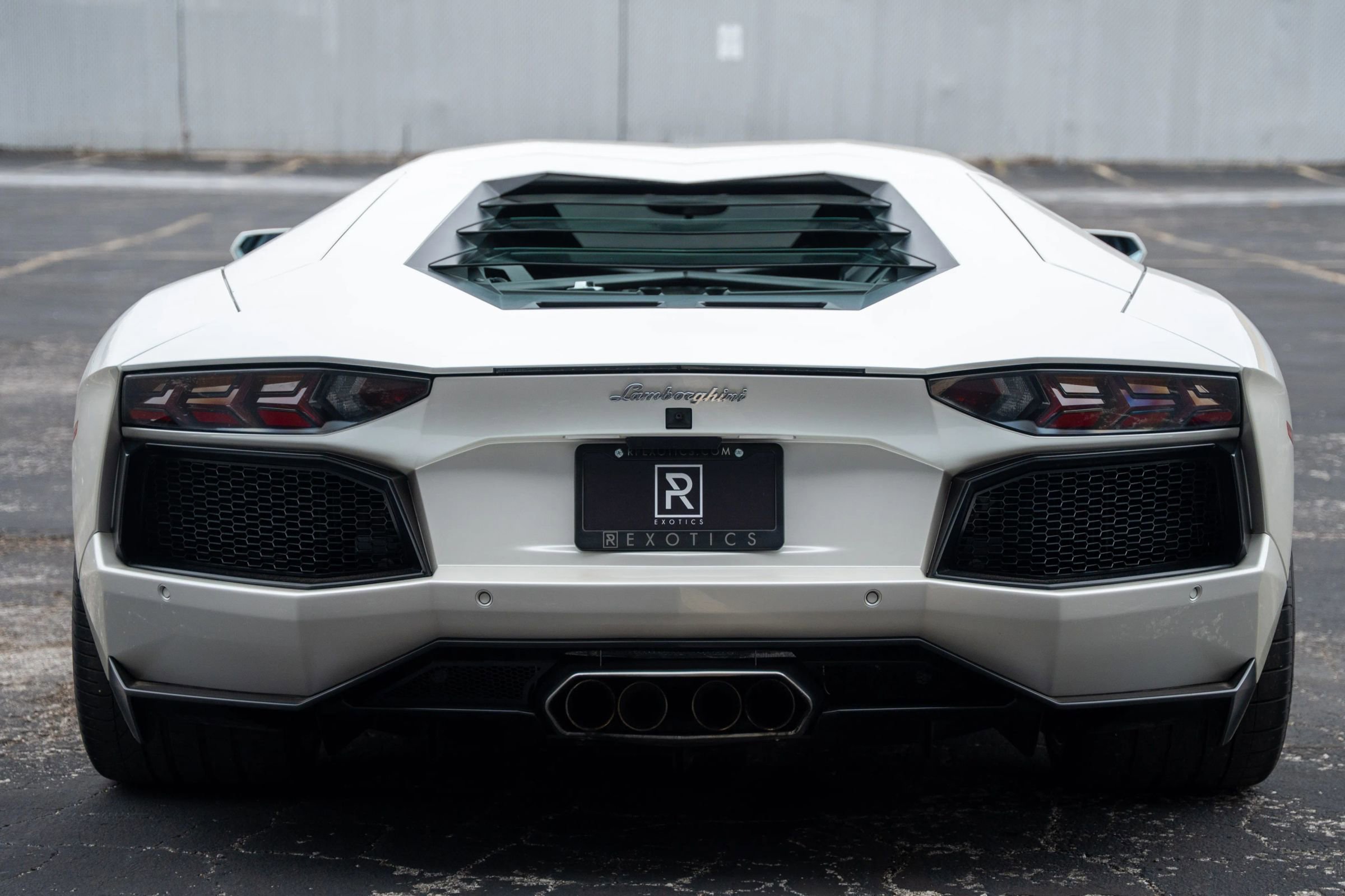 Used 2013 Lamborghini Aventador LP 700-4 image 10