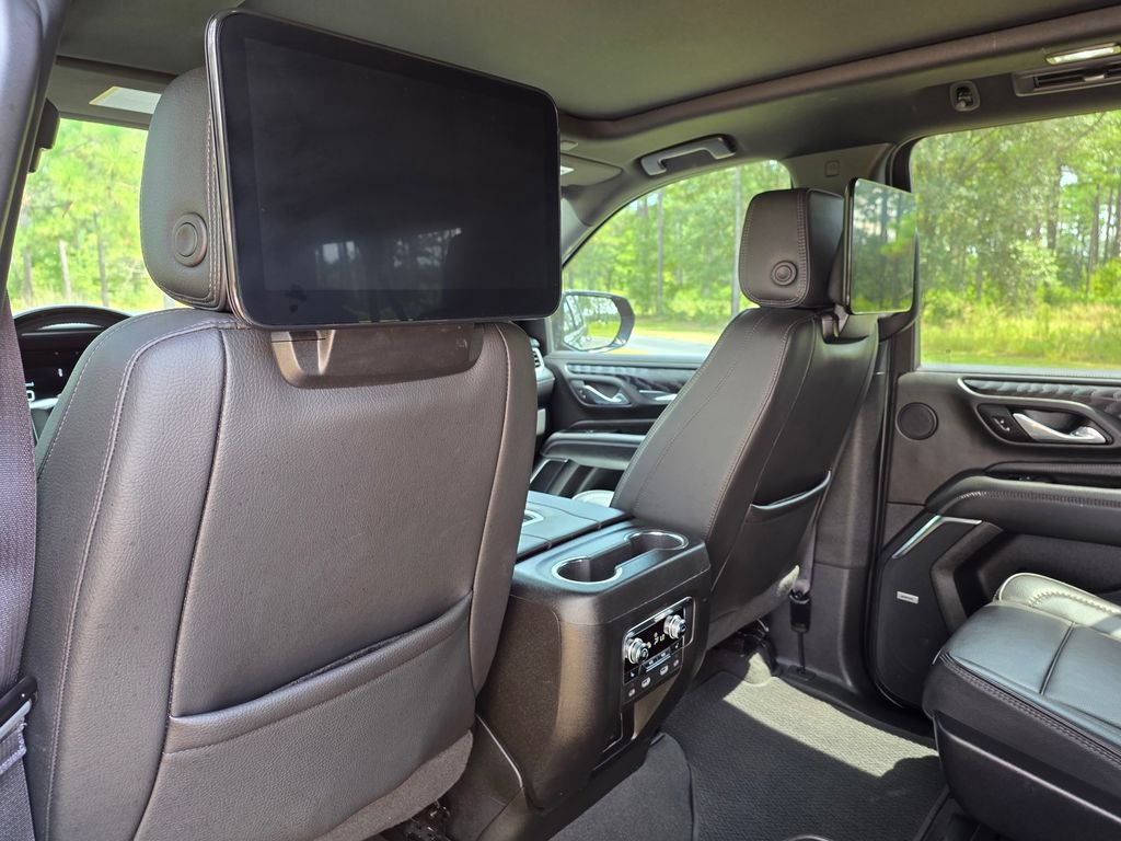 Used 2024 GMC Yukon XL Denali w/ Denali Reserve Package AWD/4WD image 21