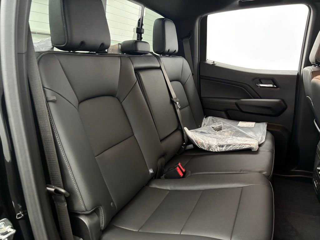 New 2026 GMC Canyon Elevation w/ Convenience Package image 32