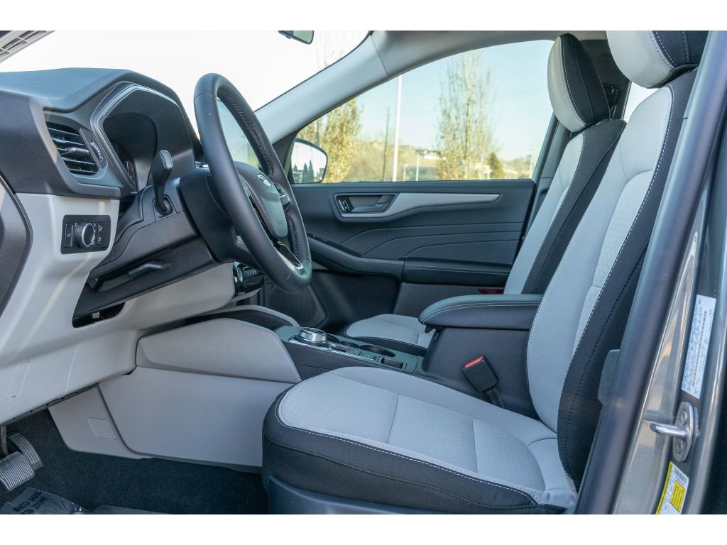 Used 2025 Ford Escape Active w/ Tech Pack #1 image 15