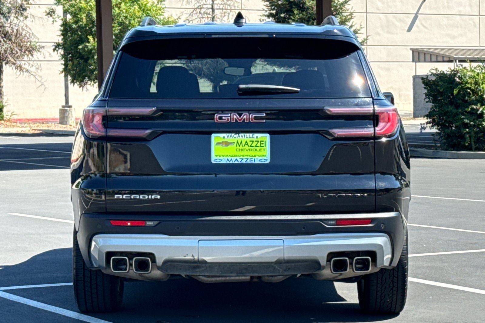 Used 2024 GMC Acadia Elevation FWD image 12