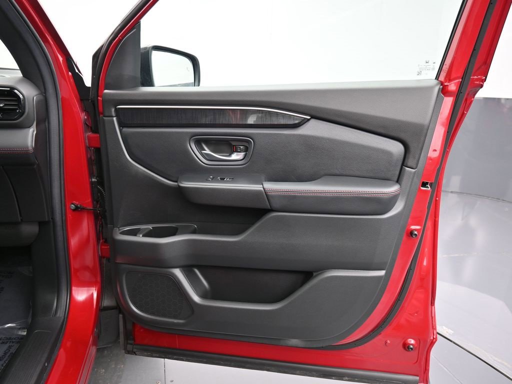 Certified 2025 Honda Pilot Black Edition image 42