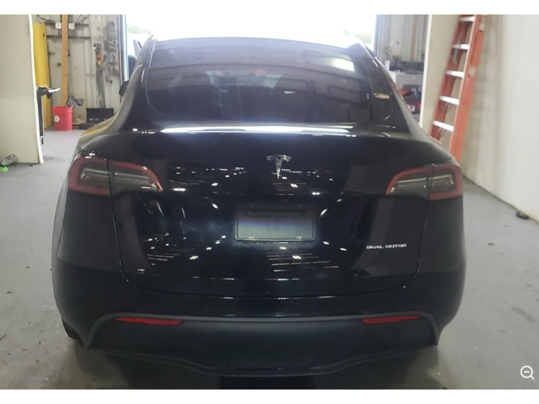 Used 2021 Tesla Model Y Long Range AWD/4WD image 4