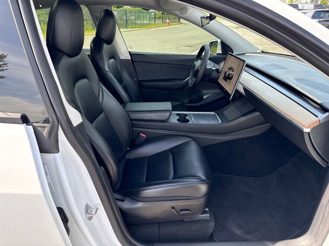 Used 2022 Tesla Model Y Performance AWD/4WD image 13