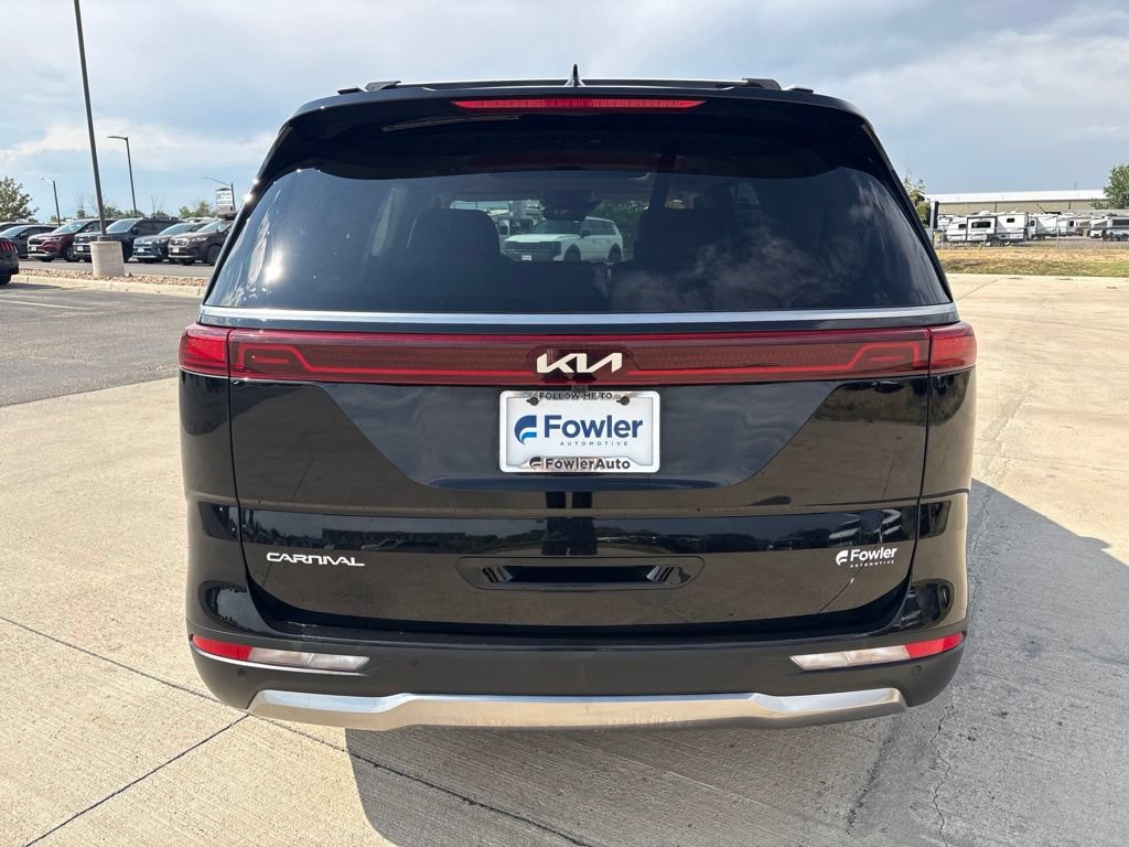 Certified 2024 Kia Carnival SX Prestige FWD image 4