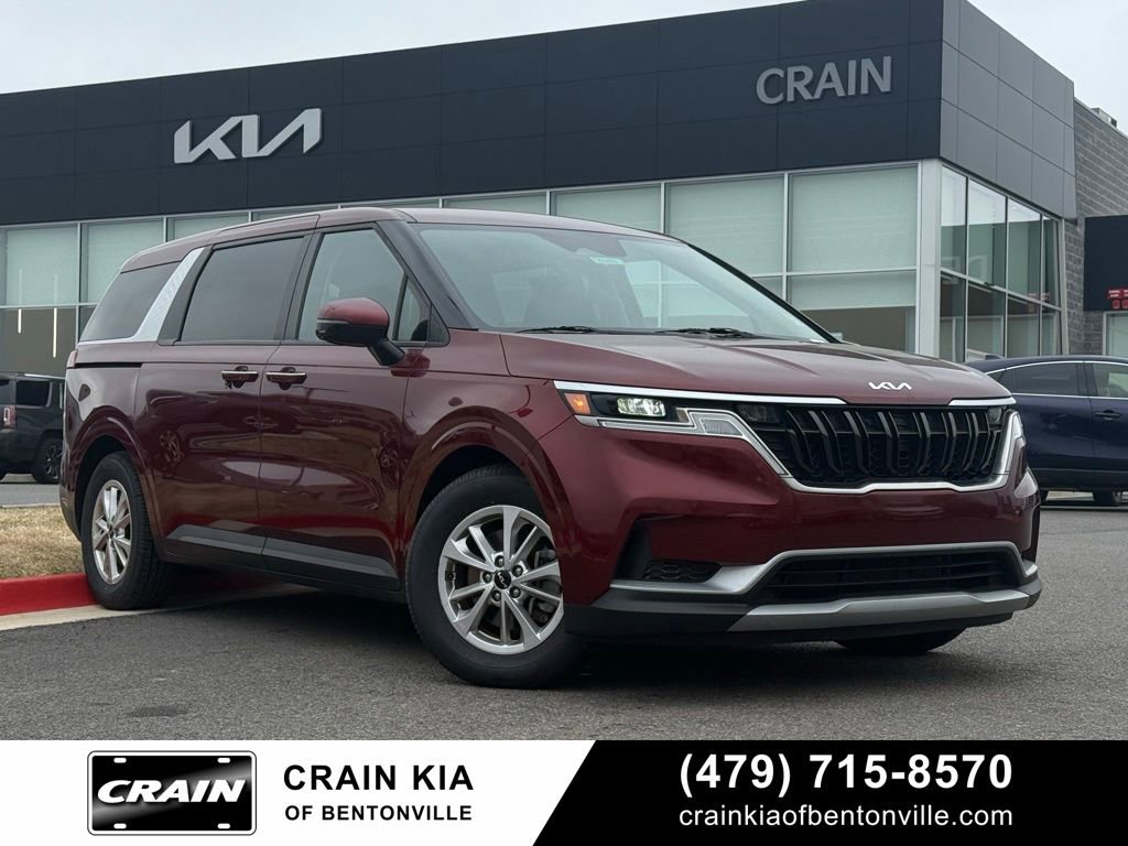 Certified 2024 Kia Carnival LX image 1