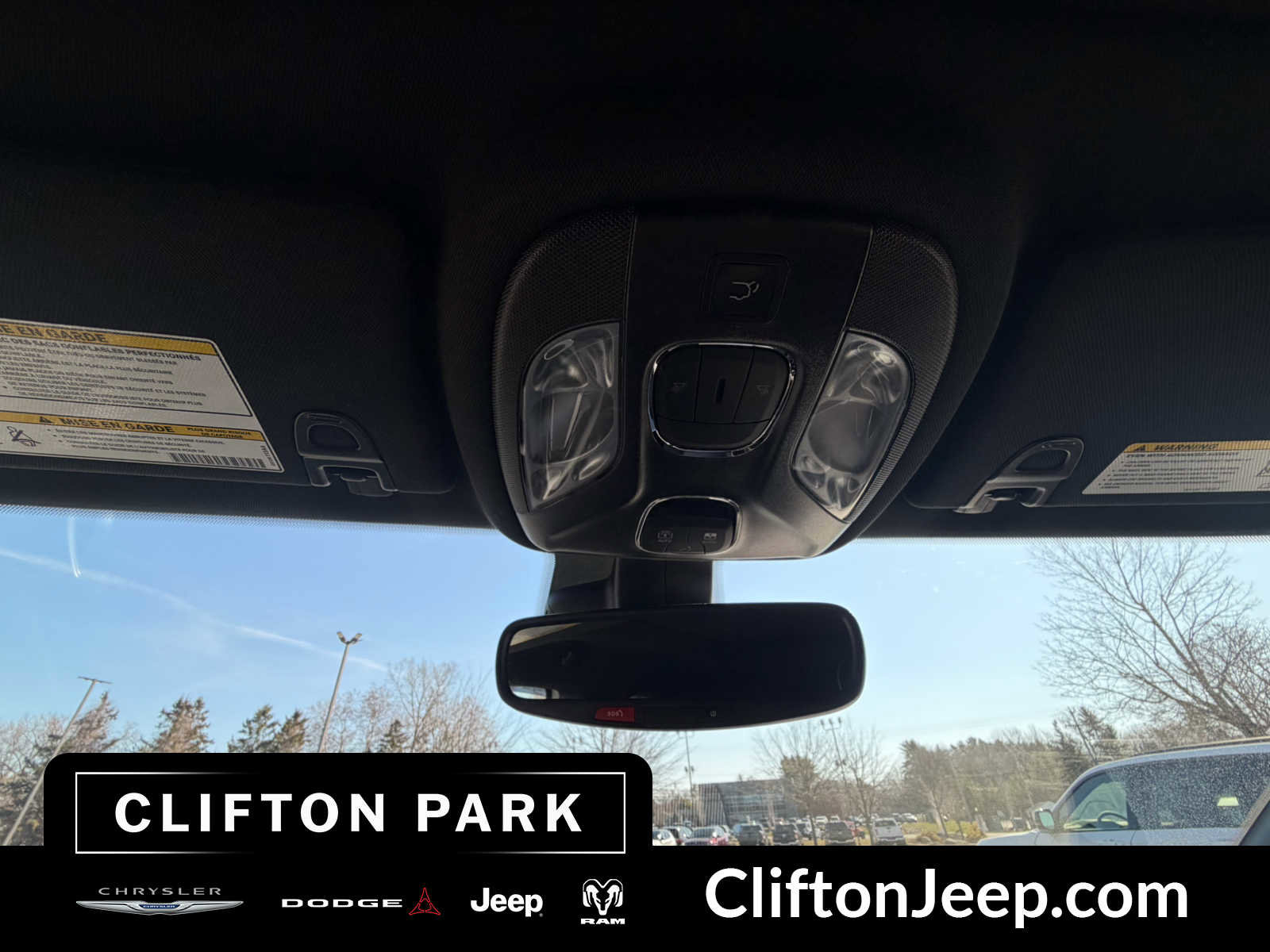 Used 2023 Jeep Compass High Altitude image 29