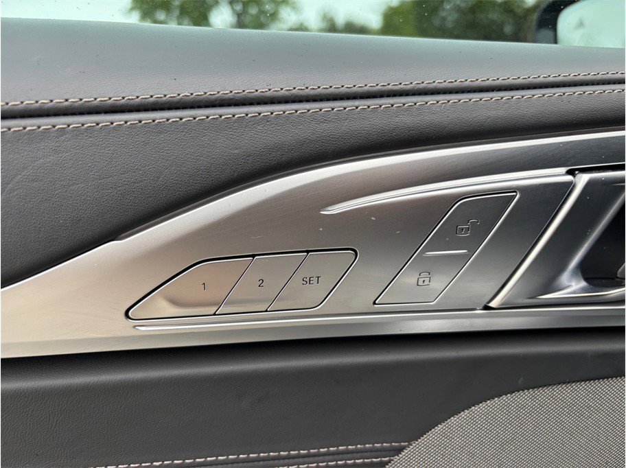 Used 2024 BMW 840i Coupe w/ M Sport Professional Package image 27