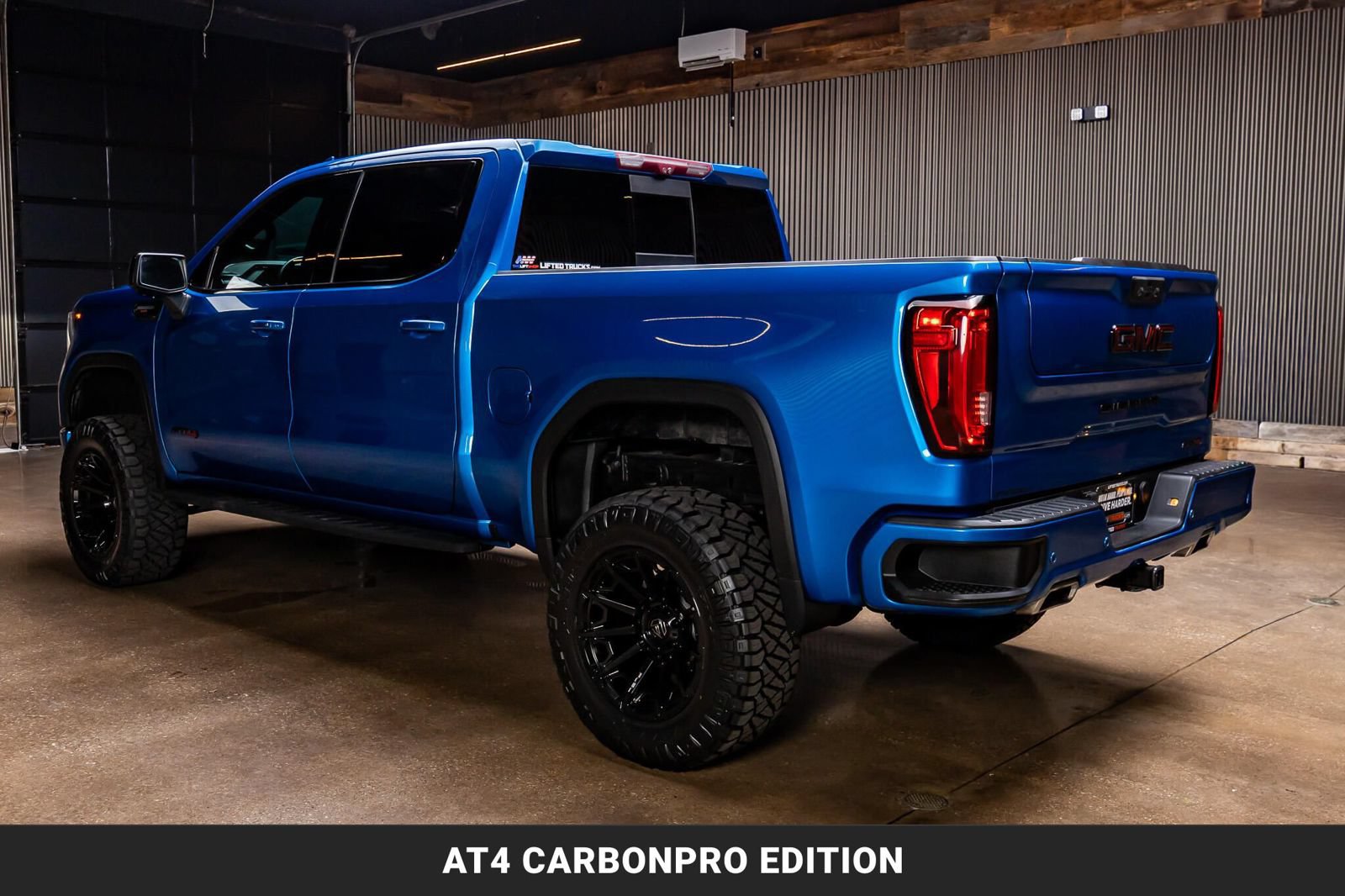 Used 2023 GMC Sierra 1500 AT4 w/ AT4 Premium Package AWD/4WD image 7