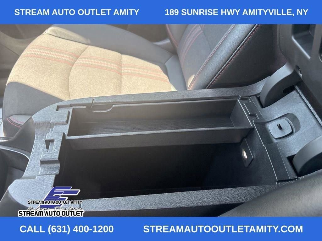 Used 2022 Chevrolet Equinox RS image 37