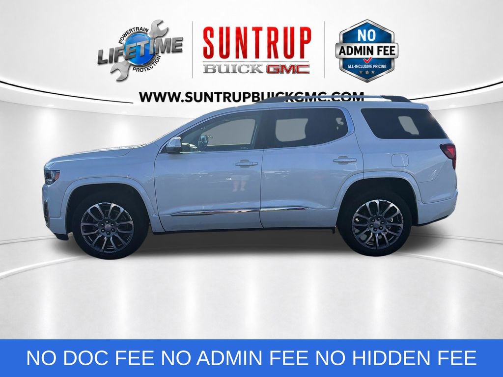Used 2023 GMC Acadia Denali w/ Denali Ultimate Package AWD/4WD image 2