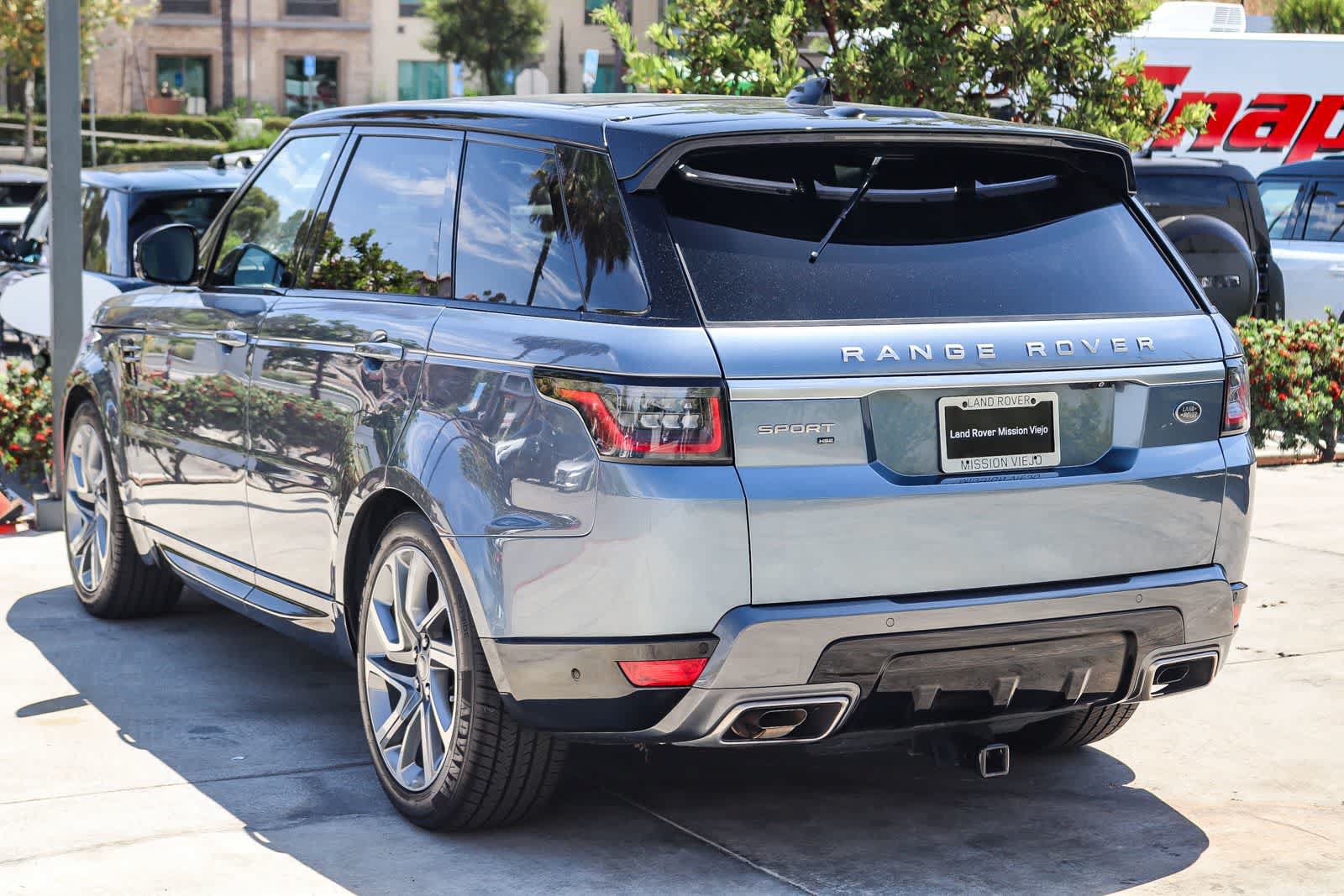 Used 2020 Land Rover Range Rover Sport HSE AWD/4WD image 4