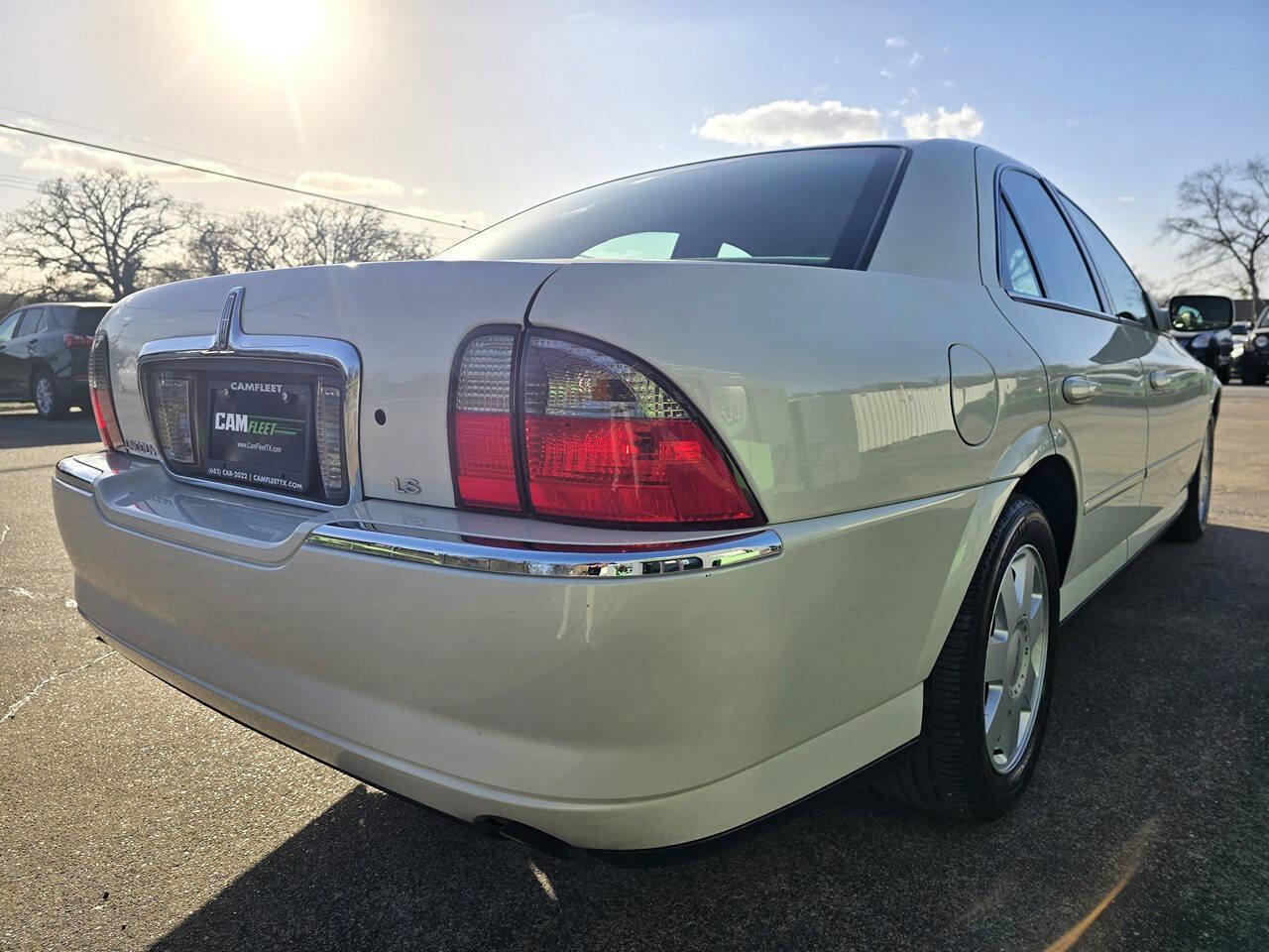 Used 2004 Lincoln LS image 12