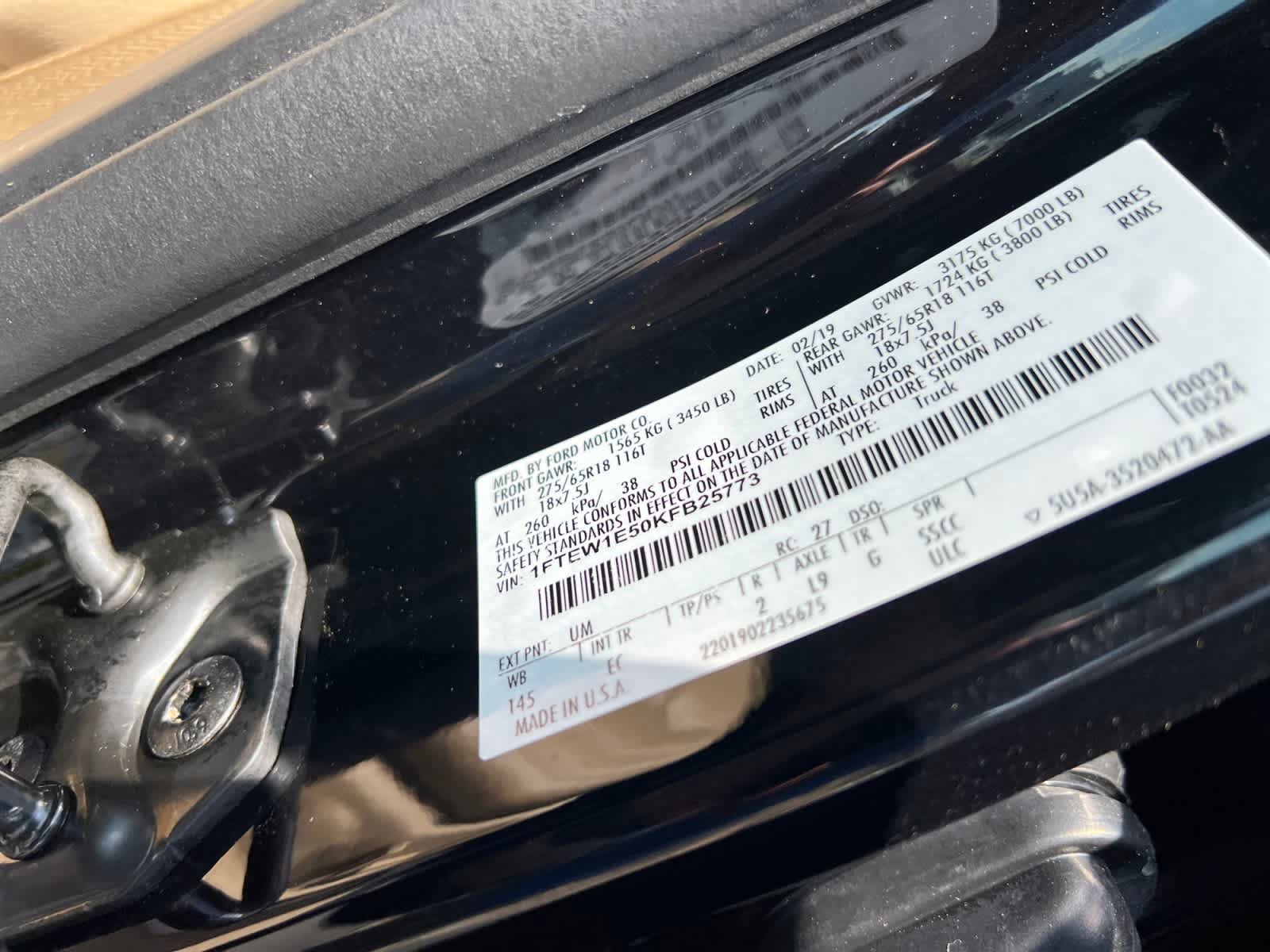 Used 2019 Ford F150 Lariat w/ Equipment Group 501A Mid AWD/4WD image 17