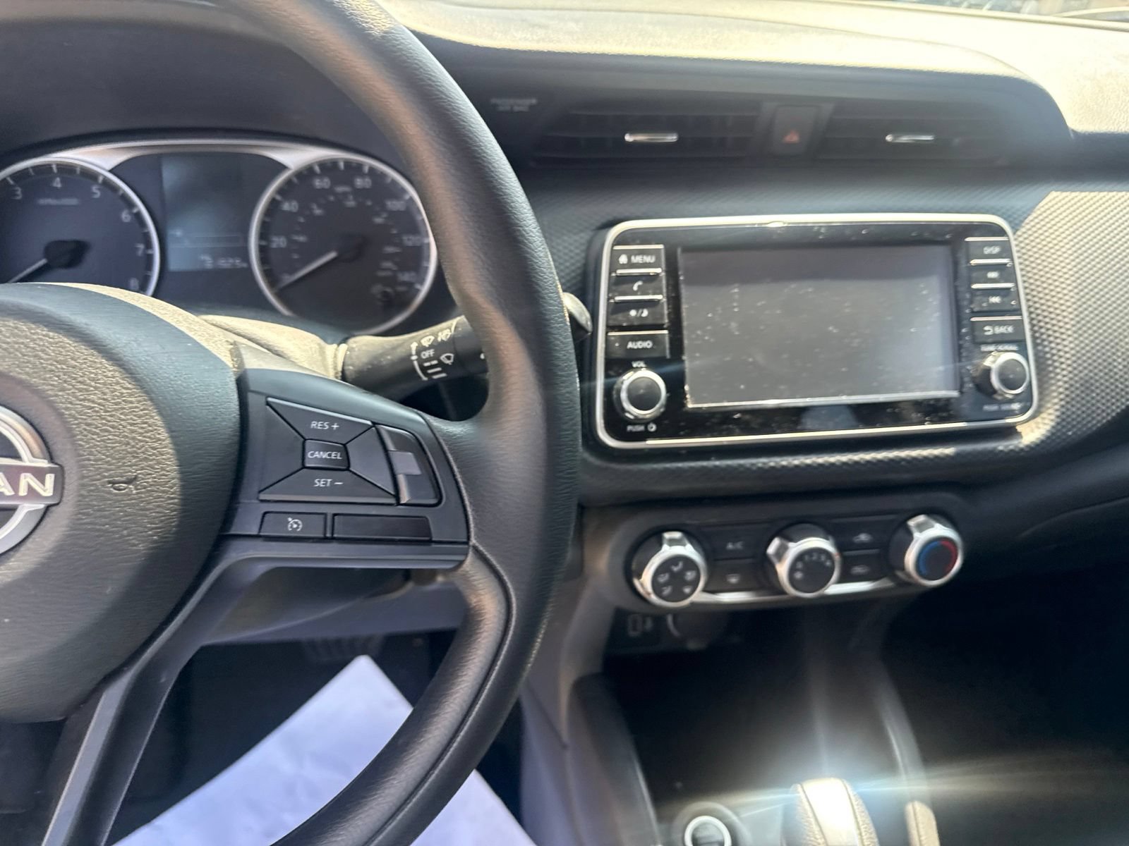Used 2023 Nissan Kicks S FWD image 12