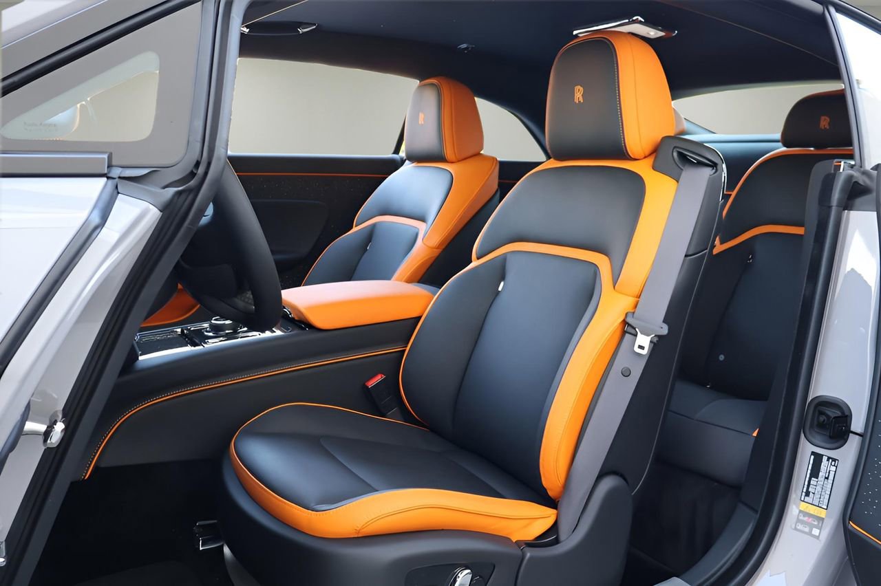 New 2026 Rolls-Royce Spectre Black Badge image 15