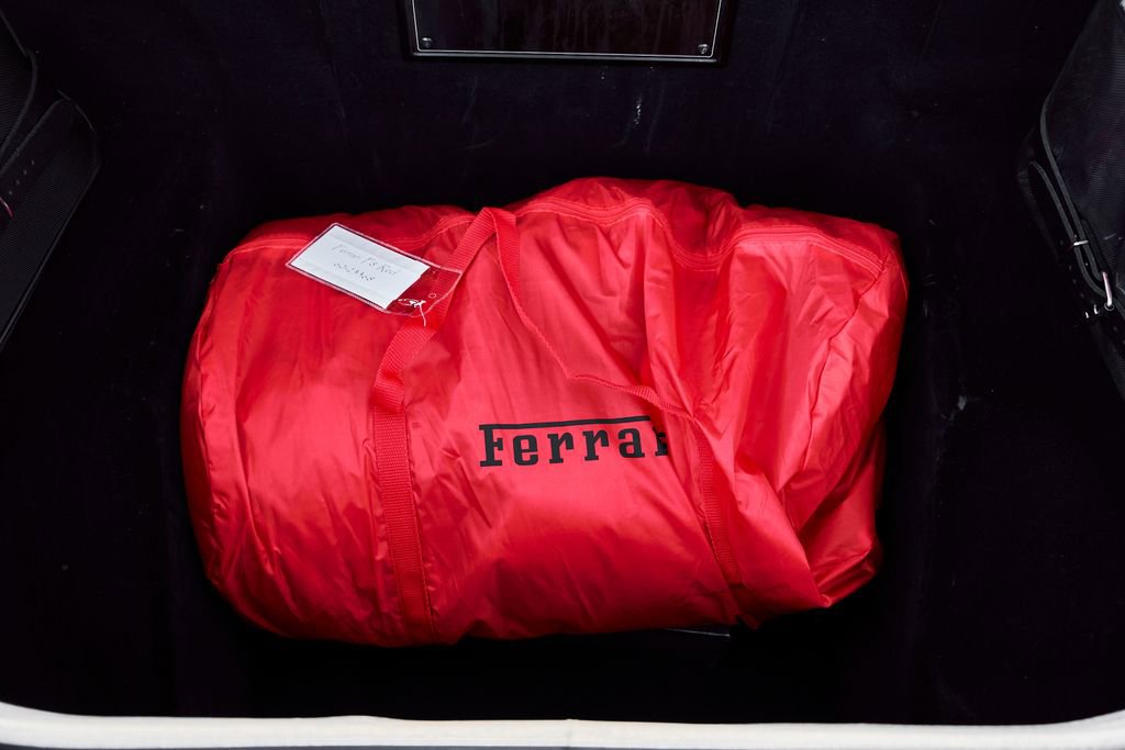 Used 2023 Ferrari F8 Tributo image 20