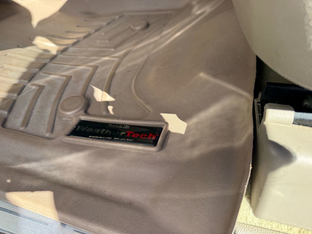 Used 2016 GMC Yukon SLT w/ Open Road Package image 19