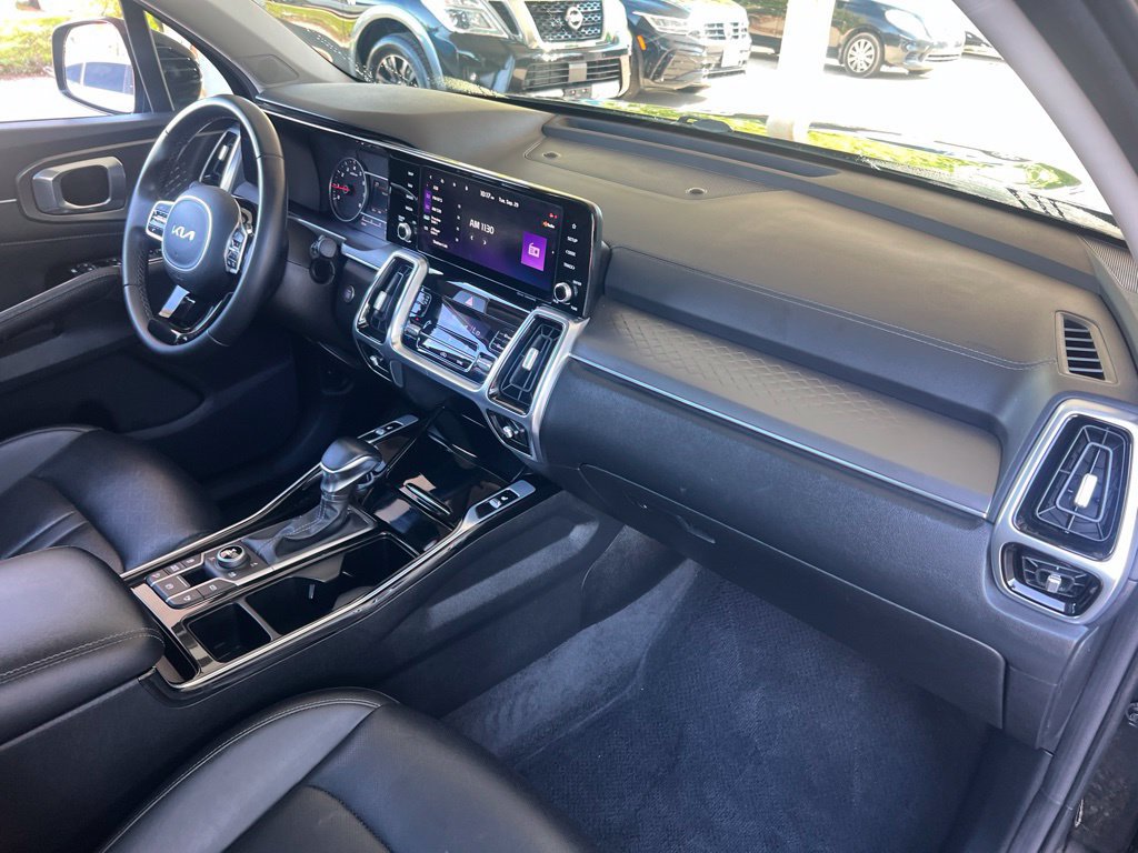 Certified 2022 Kia Sorento SX AWD/4WD image 23