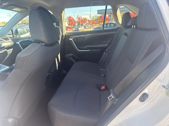 Used 2020 Toyota RAV4 LE w/ All Weather Liner Package AWD/4WD image 26
