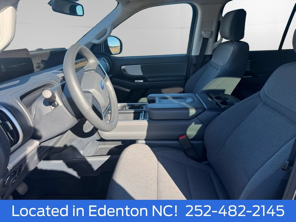 Certified 2025 Ford Expedition Max Active AWD/4WD image 10