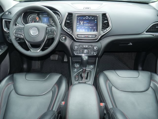 Used 2022 Jeep Cherokee Trailhawk w/ Sun, Sound & Nav Group AWD/4WD image 8