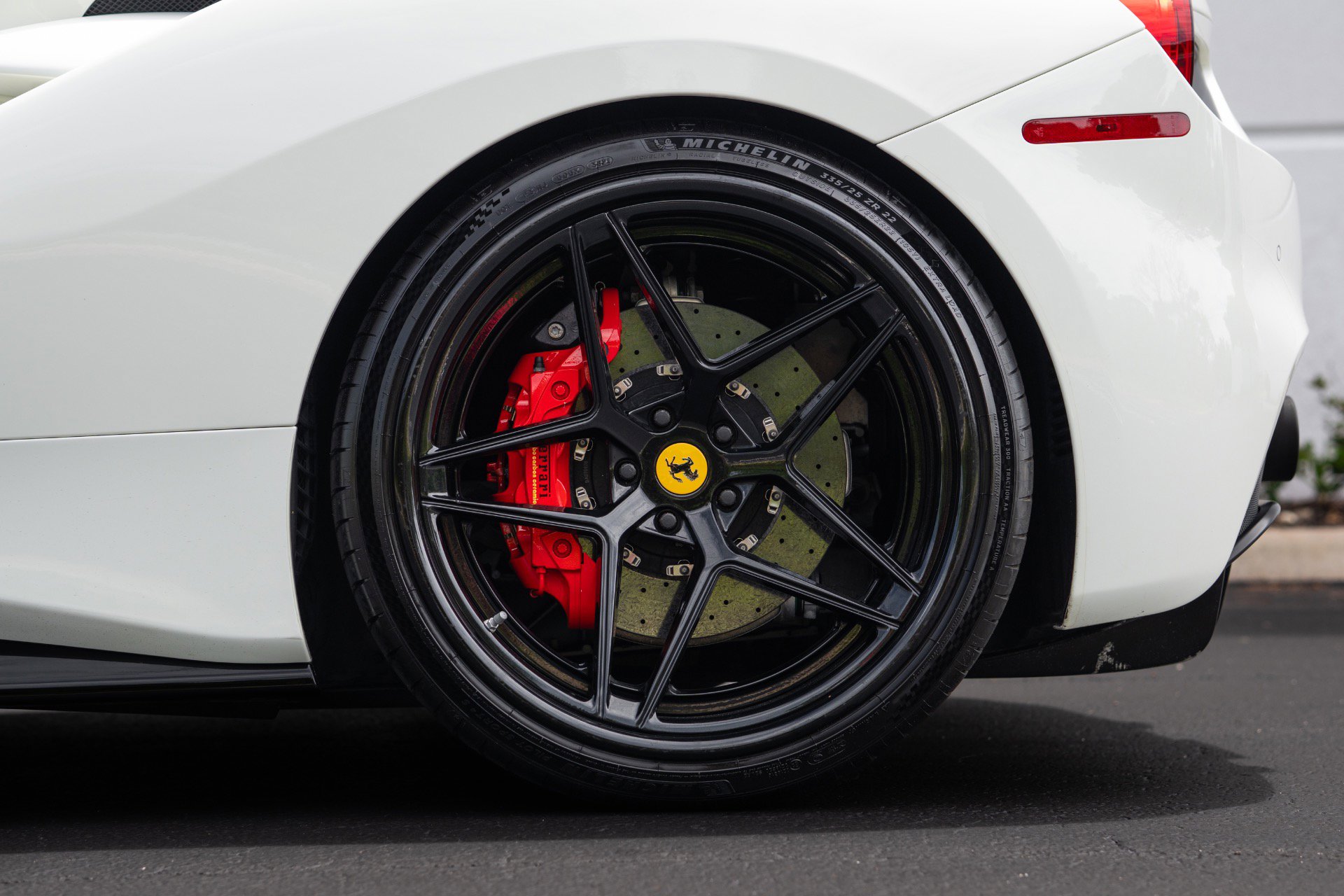Used 2016 Ferrari 488 GTB RWD image 26