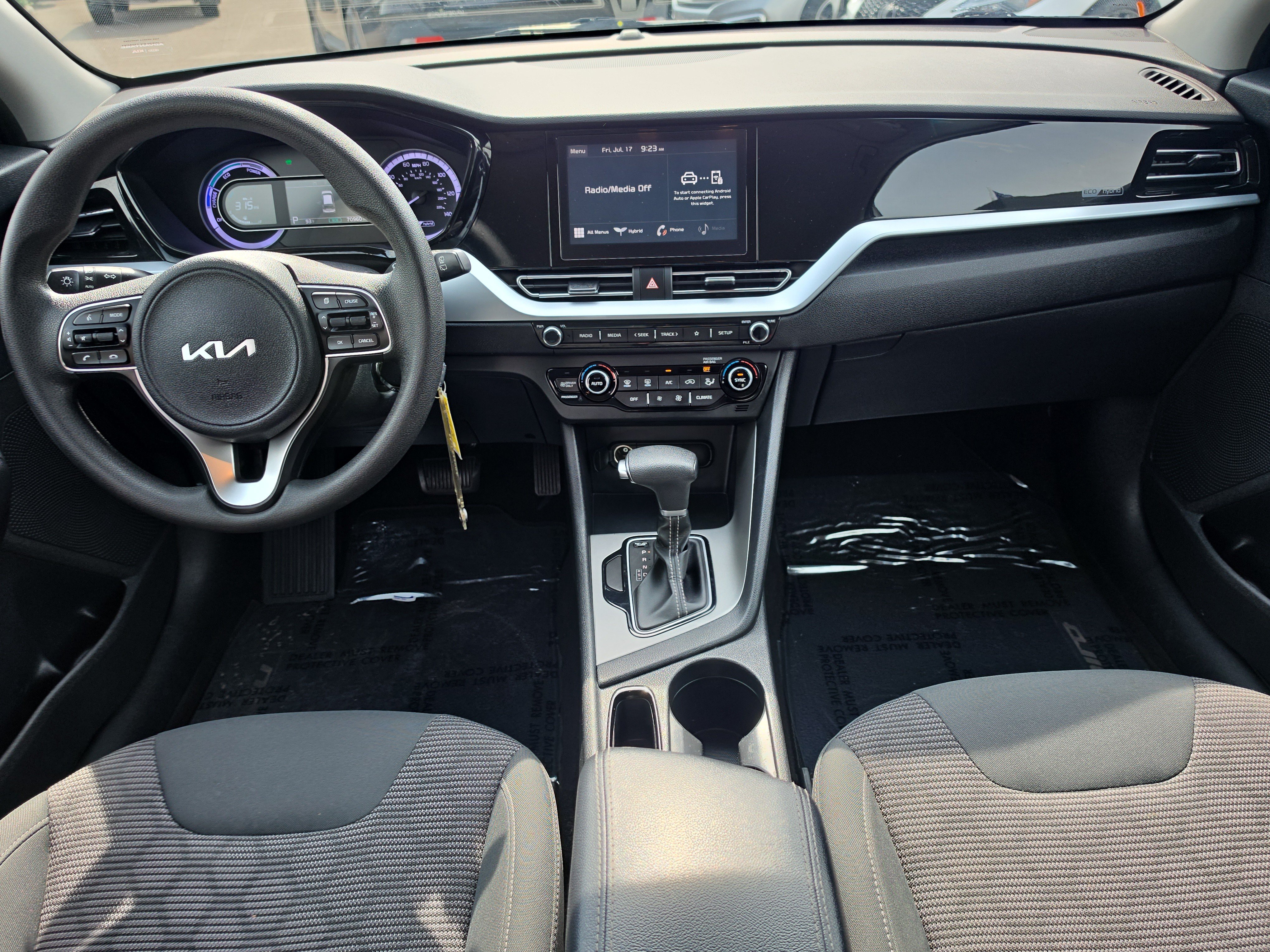 Certified 2022 Kia Niro LX FWD image 12