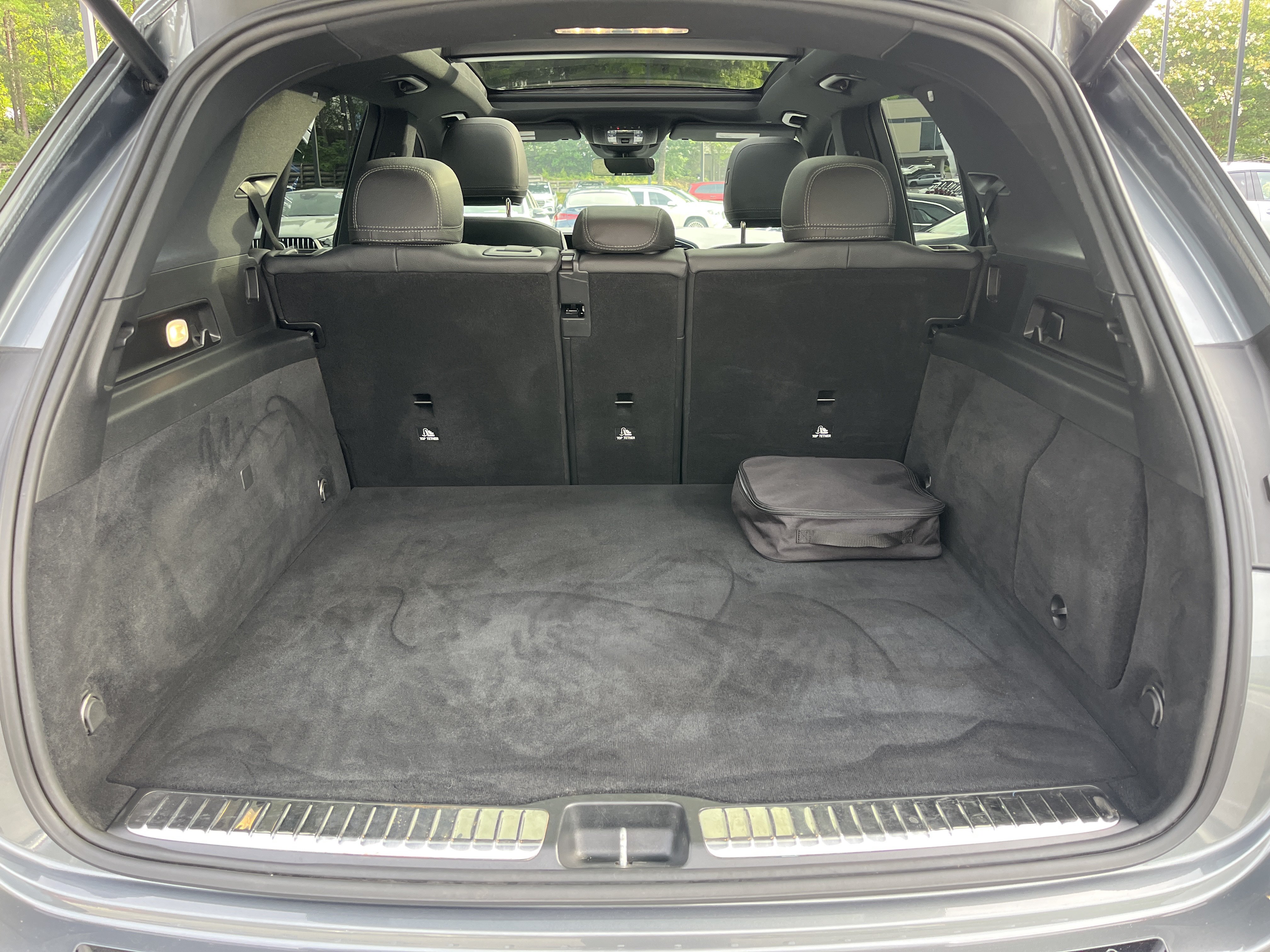 Certified 2025 Mercedes-Benz GLE 450e 4MATIC image 11