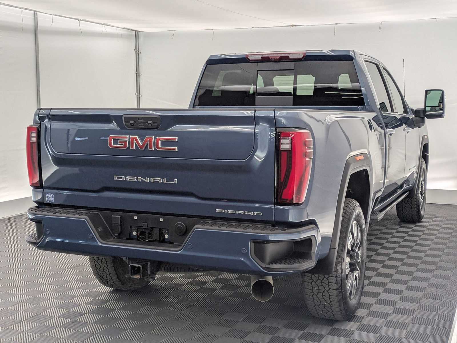 Used 2025 GMC Sierra 2500 Denali w/ Denali Reserve Package image 6