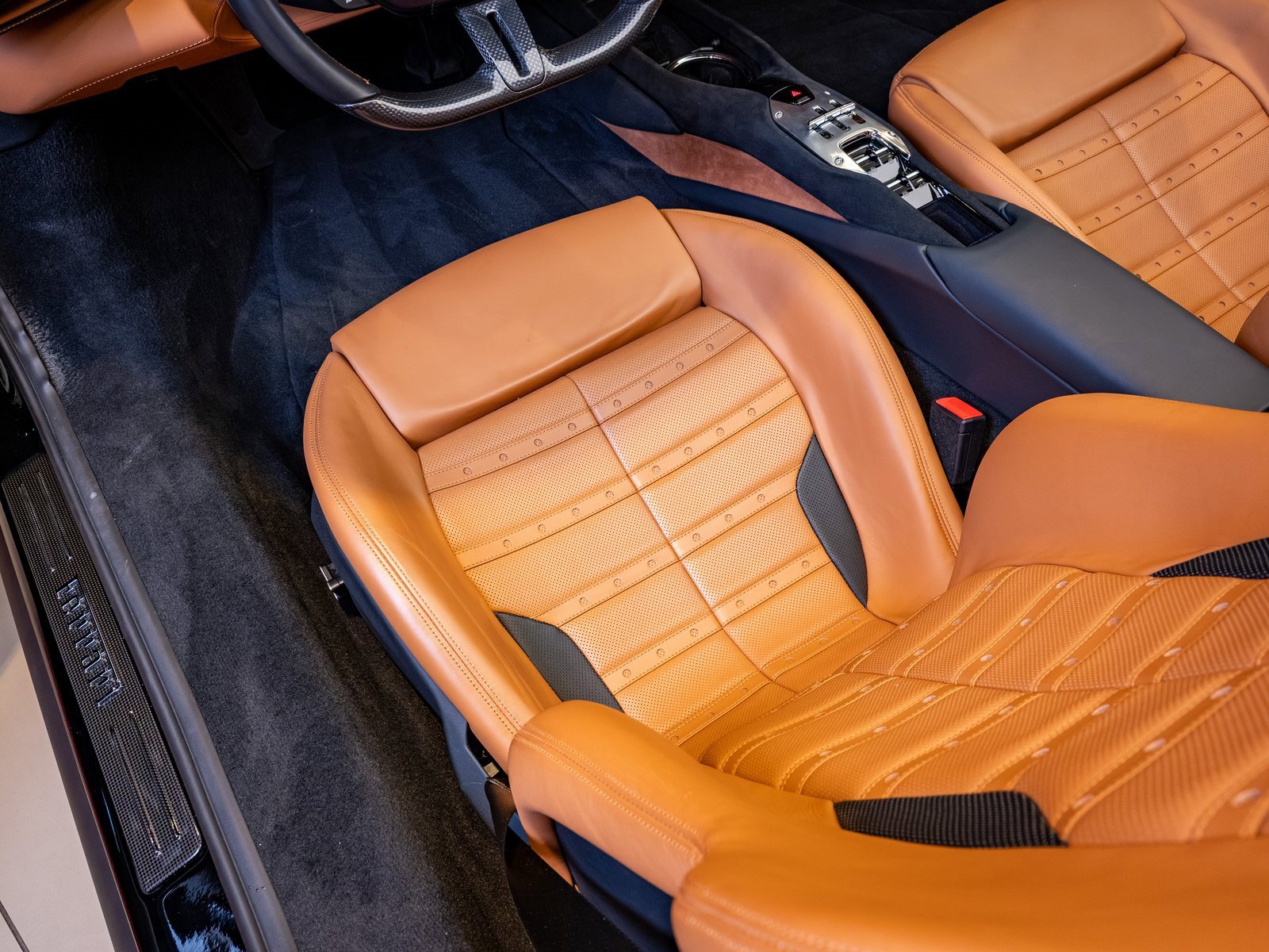 Used 2025 Ferrari 296 GTS image 12