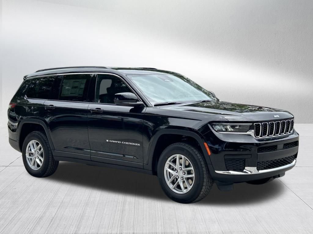 New 2024 Jeep Grand Cherokee L Laredo image 2