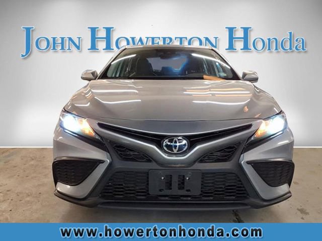 Used 2024 Toyota Camry SE FWD image 4