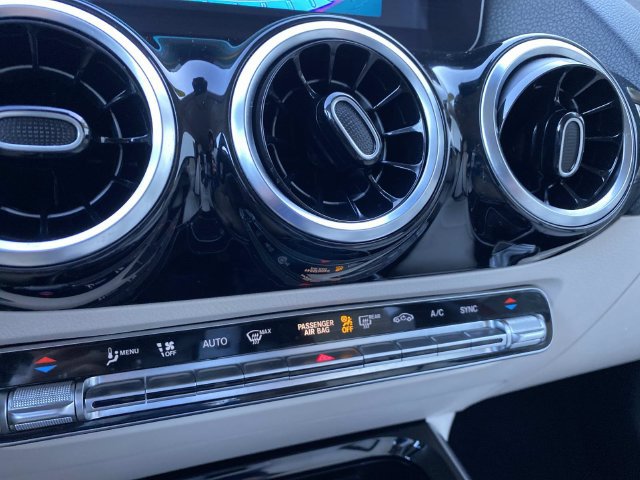 Used 2021 Mercedes-Benz GLA 250 4MATIC image 15