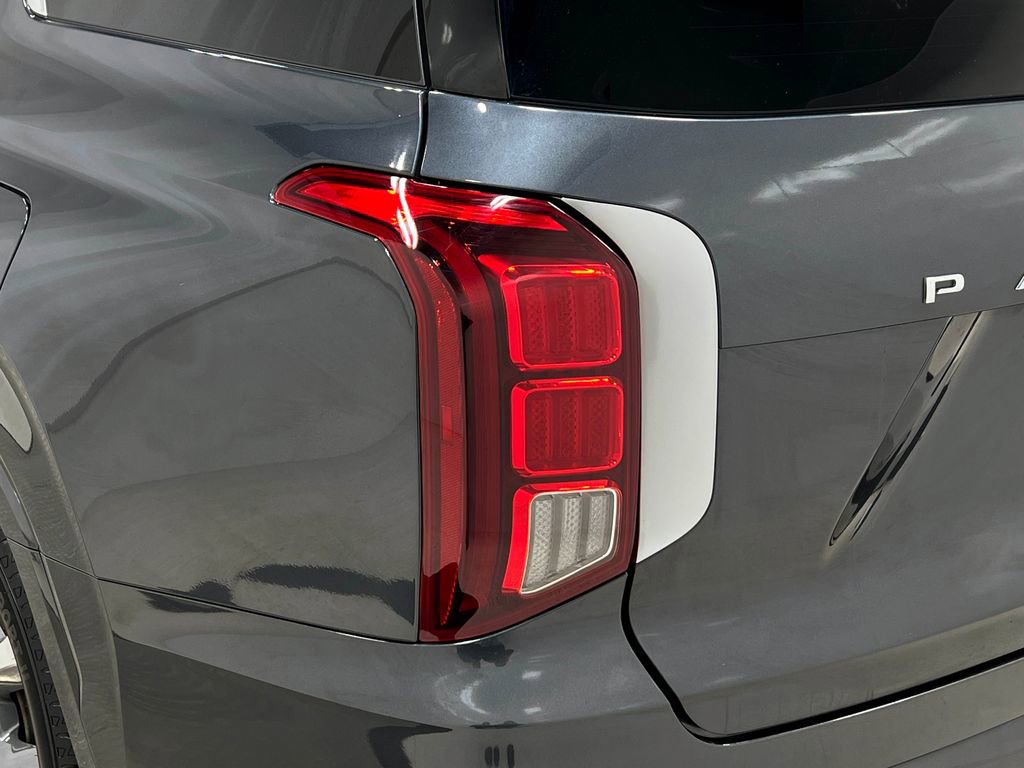 Used 2021 Hyundai Palisade Limited image 38