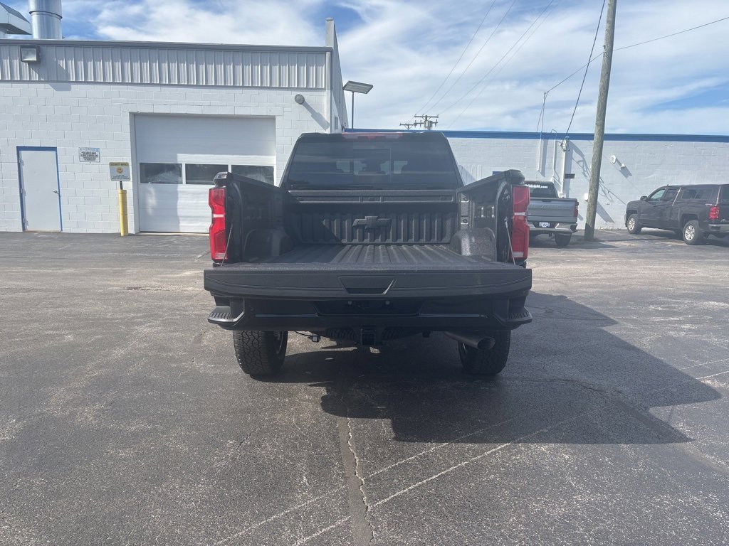 New 2026 Chevrolet Silverado 2500 LT w/ Z71 Chrome Sport Edition image 7