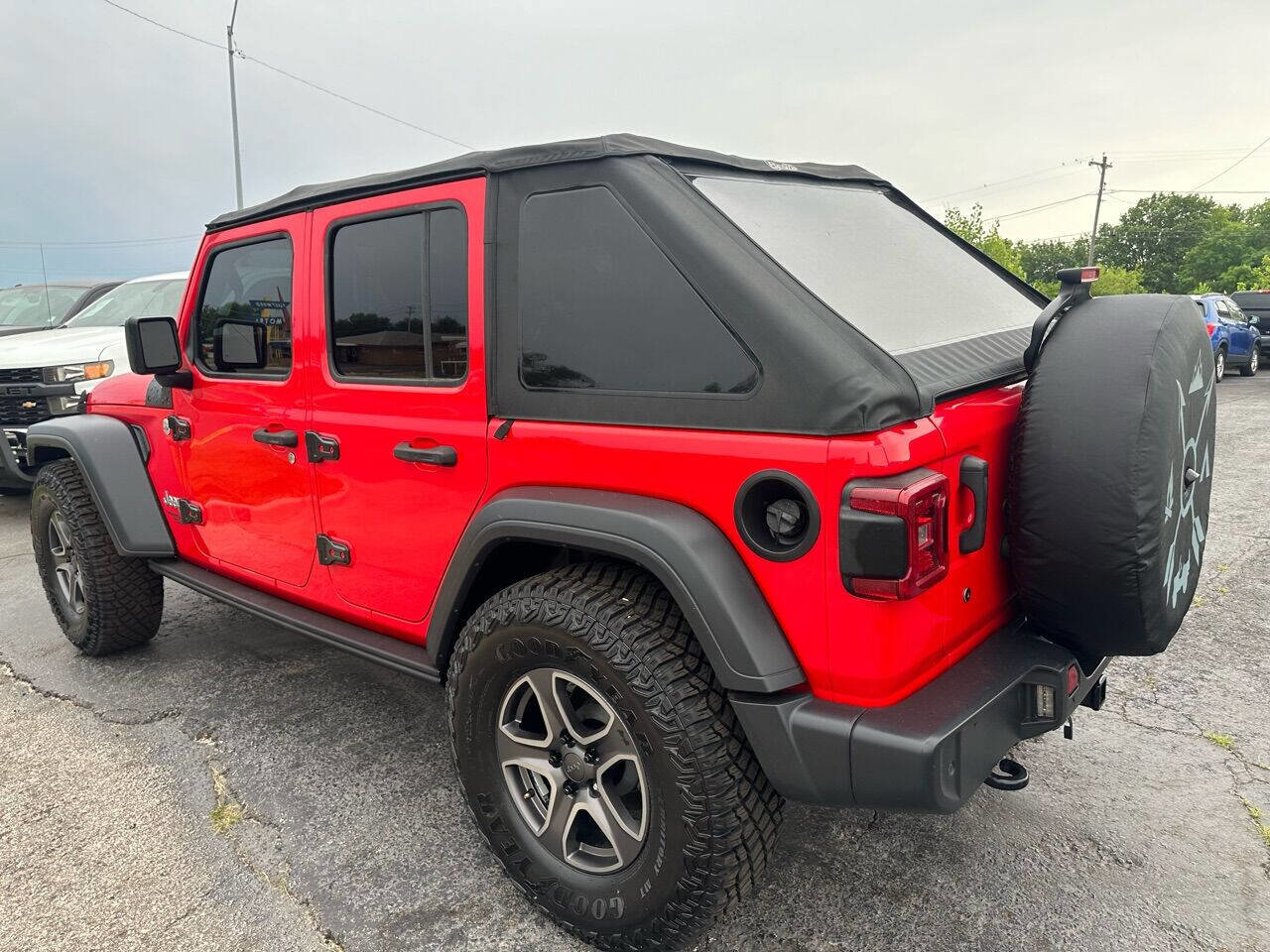 Used 2019 Jeep Wrangler Unlimited Sport S image 9