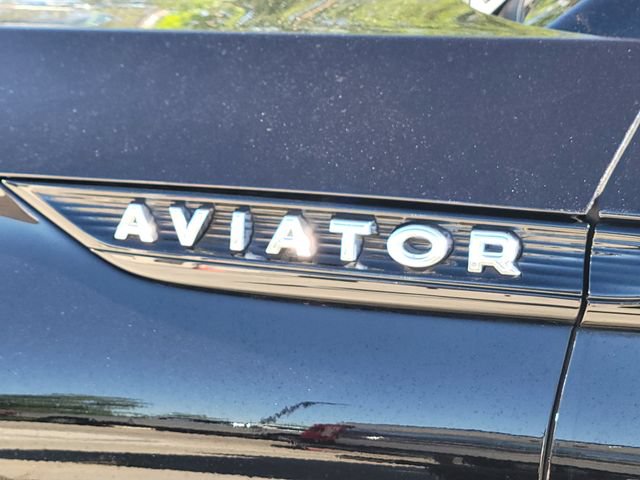 Certified 2024 Lincoln Aviator Black Label w/ Jet Package AWD/4WD image 15