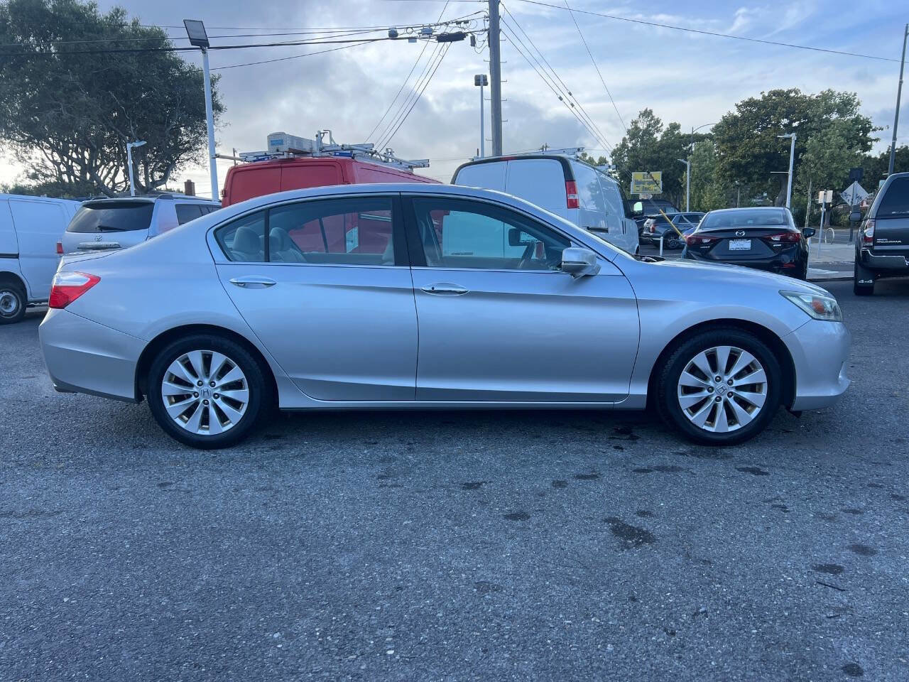 Used 2014 Honda Accord EX image 6