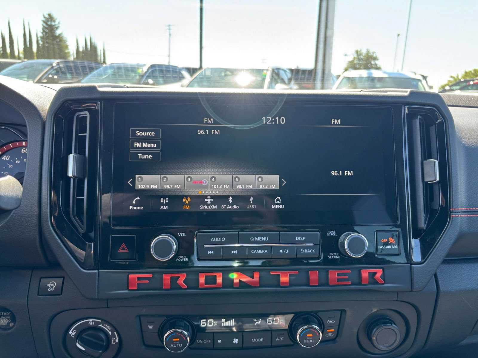 Used 2026 Nissan Frontier PRO-4X AWD/4WD image 19