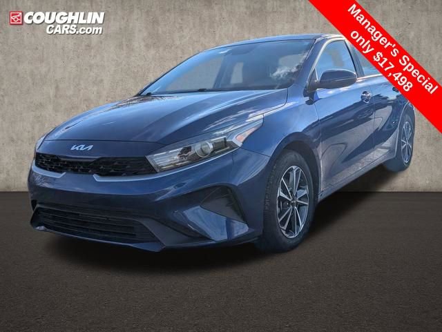 Used 2024 Kia Forte LXS w/ LXS Technology Package video 3