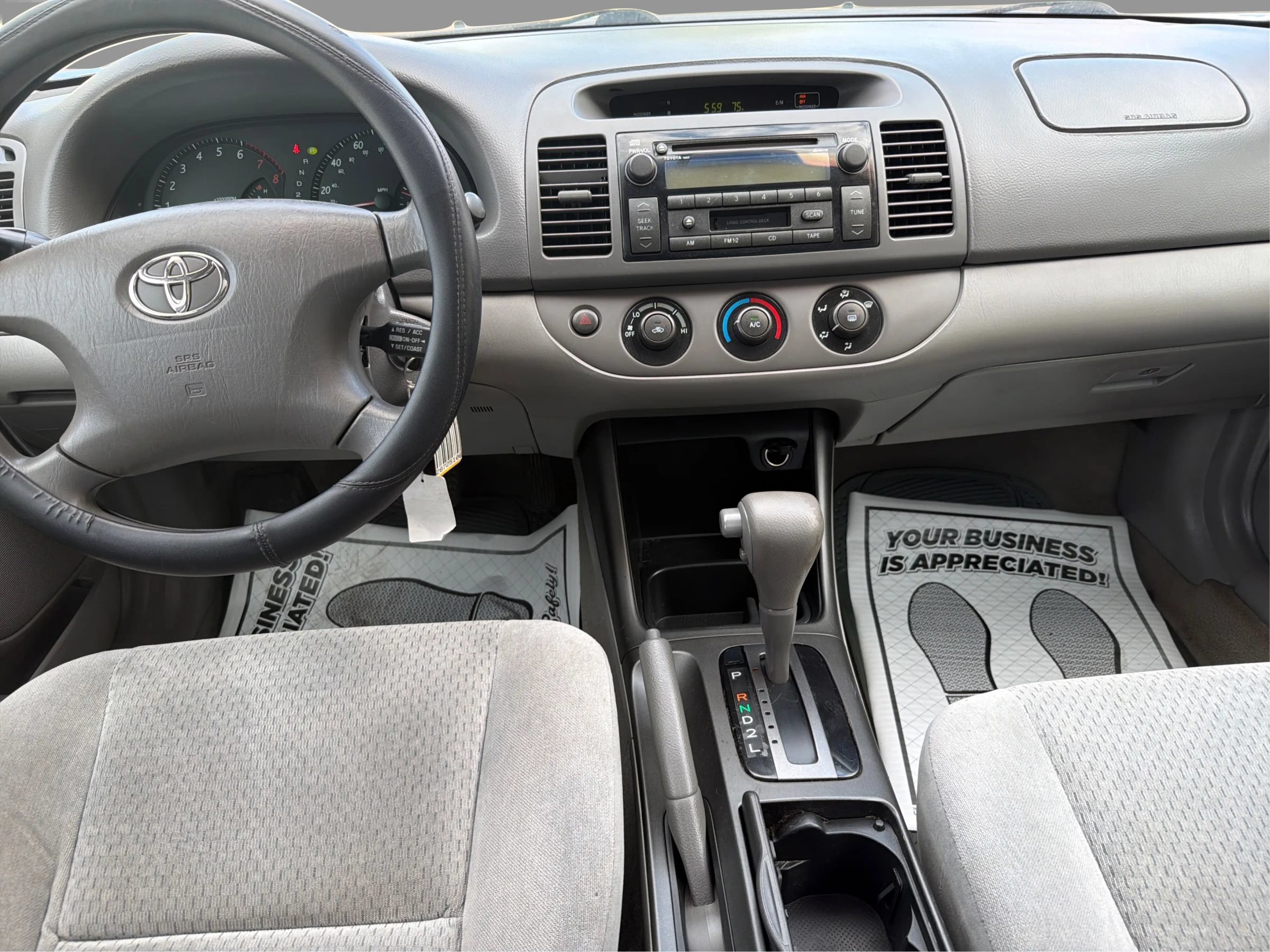 Used 2004 Toyota Camry FWD image 29