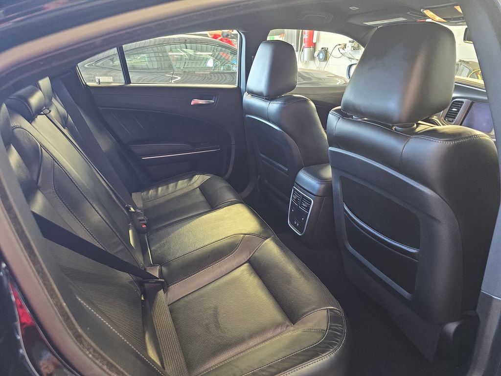 Used 2022 Dodge Charger SXT w/ Plus Group RWD image 13